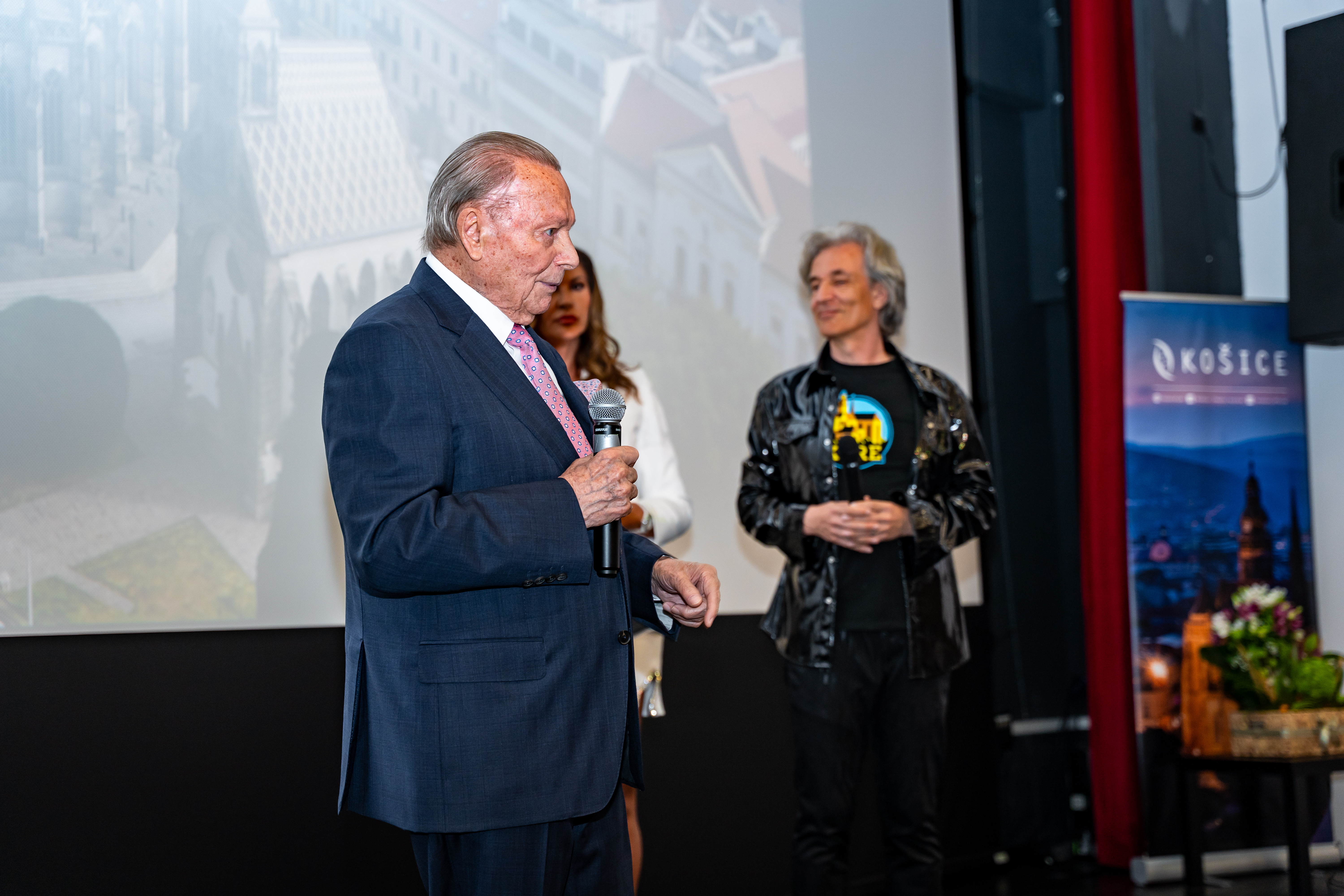 Premiera filmu prezidenta Rudolfa Schustera-13